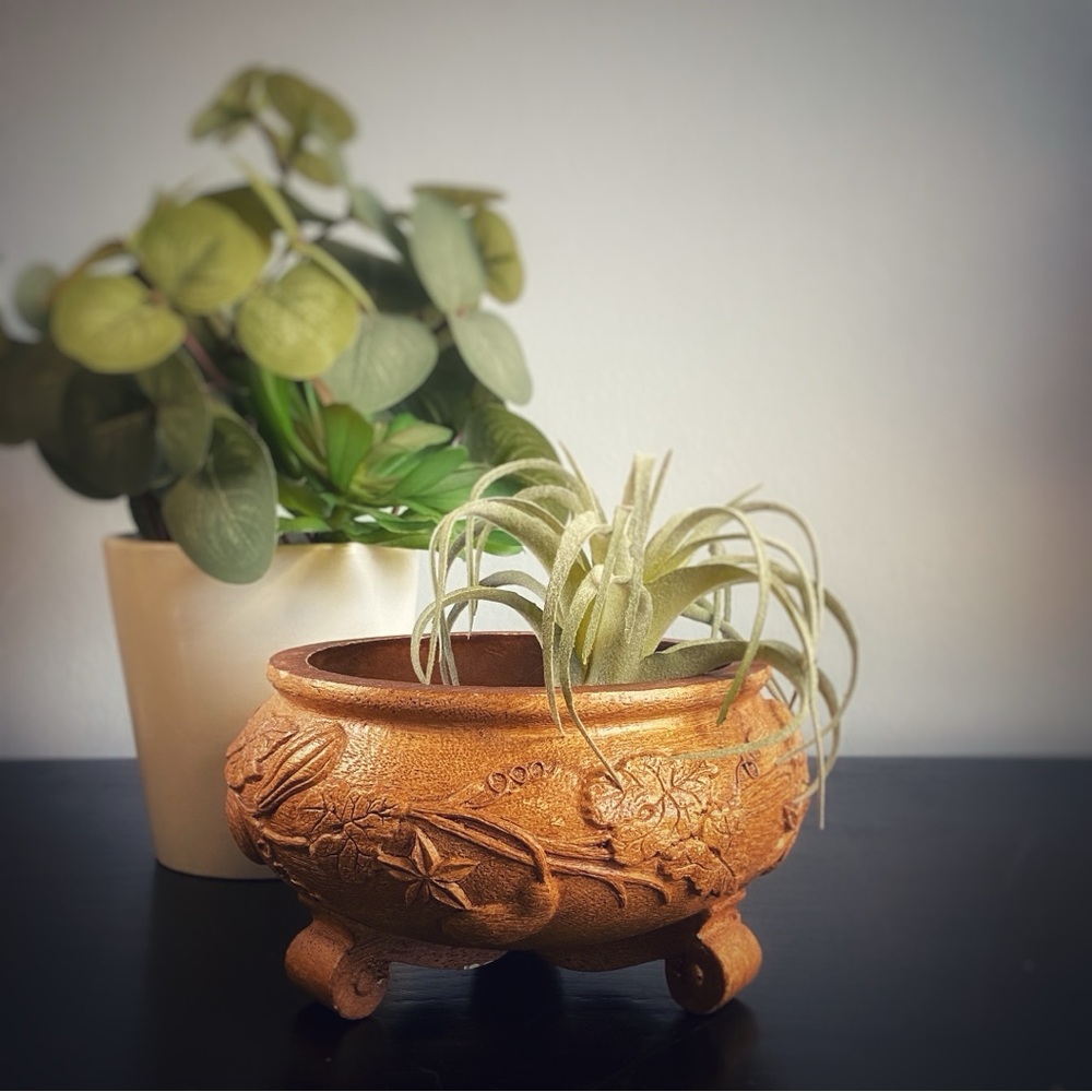 Y2K hand carved art deco wood footed bowl